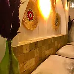 Barba Βουρλά