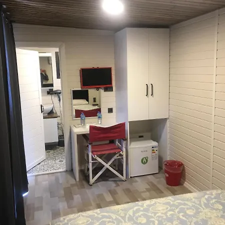 Barba Otel 2*